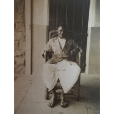 Shri. Vishnu Anant Belsare. ( Baba’s Father)